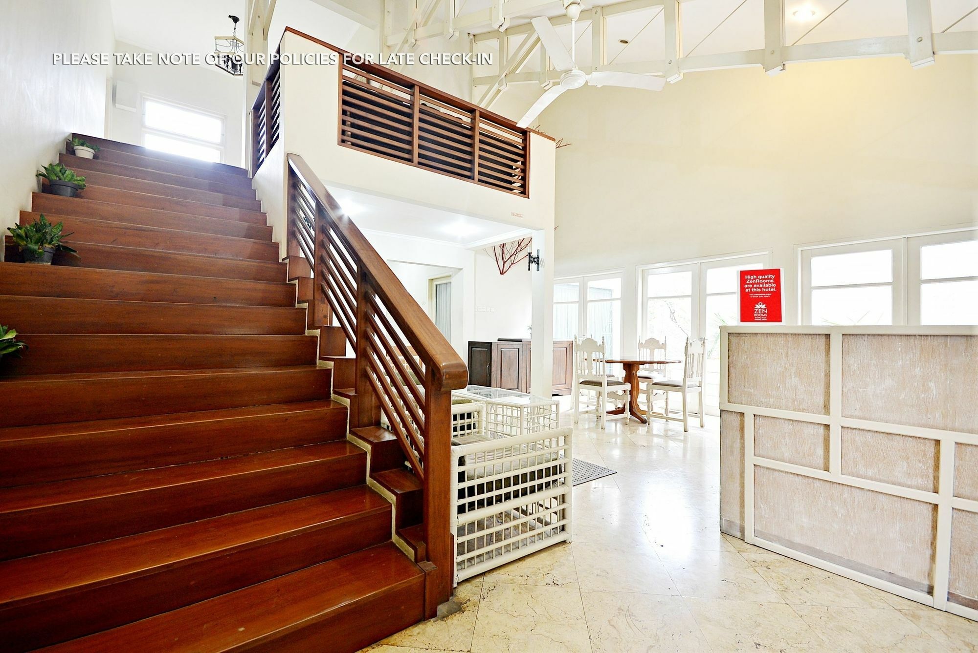 Zen Rooms Mampang Prapatan Jakarta Exterior foto